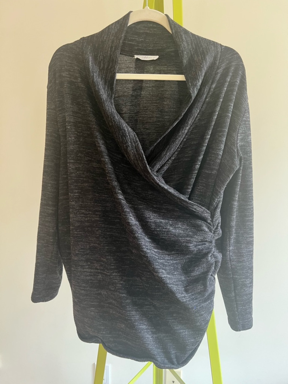 Hello MIZ Heather Charcoal Knit Maternity/ Nursing Top size XL